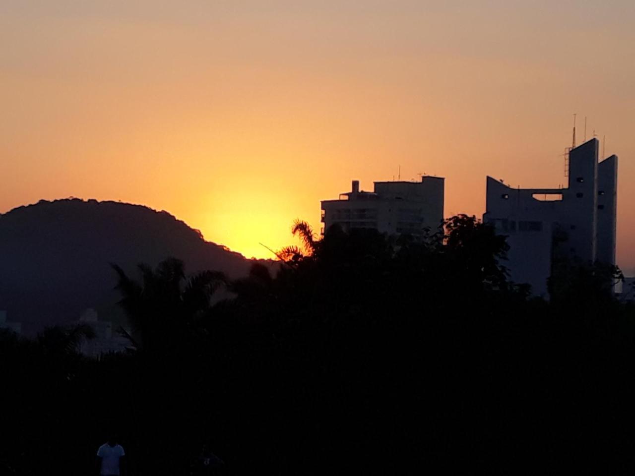 Relaxe Nas Melhores Praias Do Guaruja. Екстер'єр фото